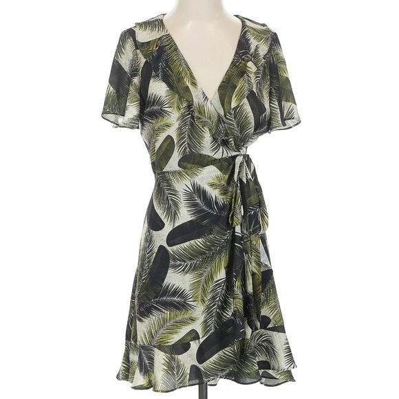 Show Me Your Mumu Winnie Wrap Dress Green Palm Tropical NEW - Picture 2 of 6